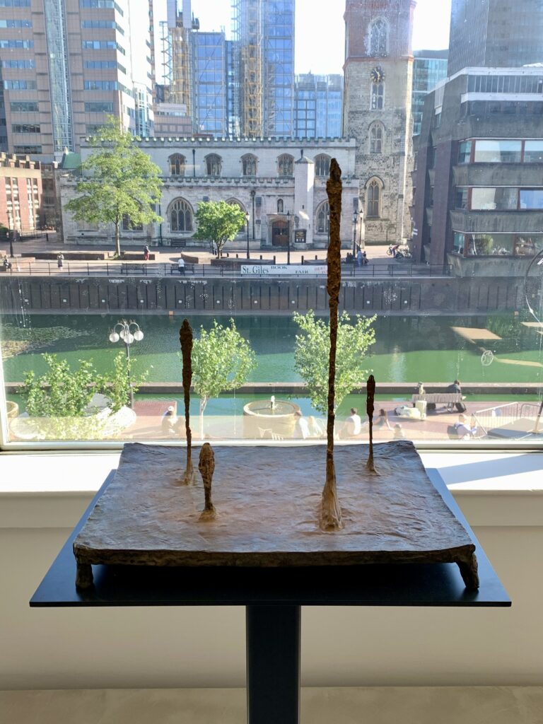 Huma Bhabha. Encounters: Giacometti at The Barbican. Photo by Caroline Banks.