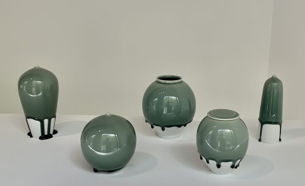 Icheon and Beyond. Korean Cultural Centre London. Photo by Caroline Banks.